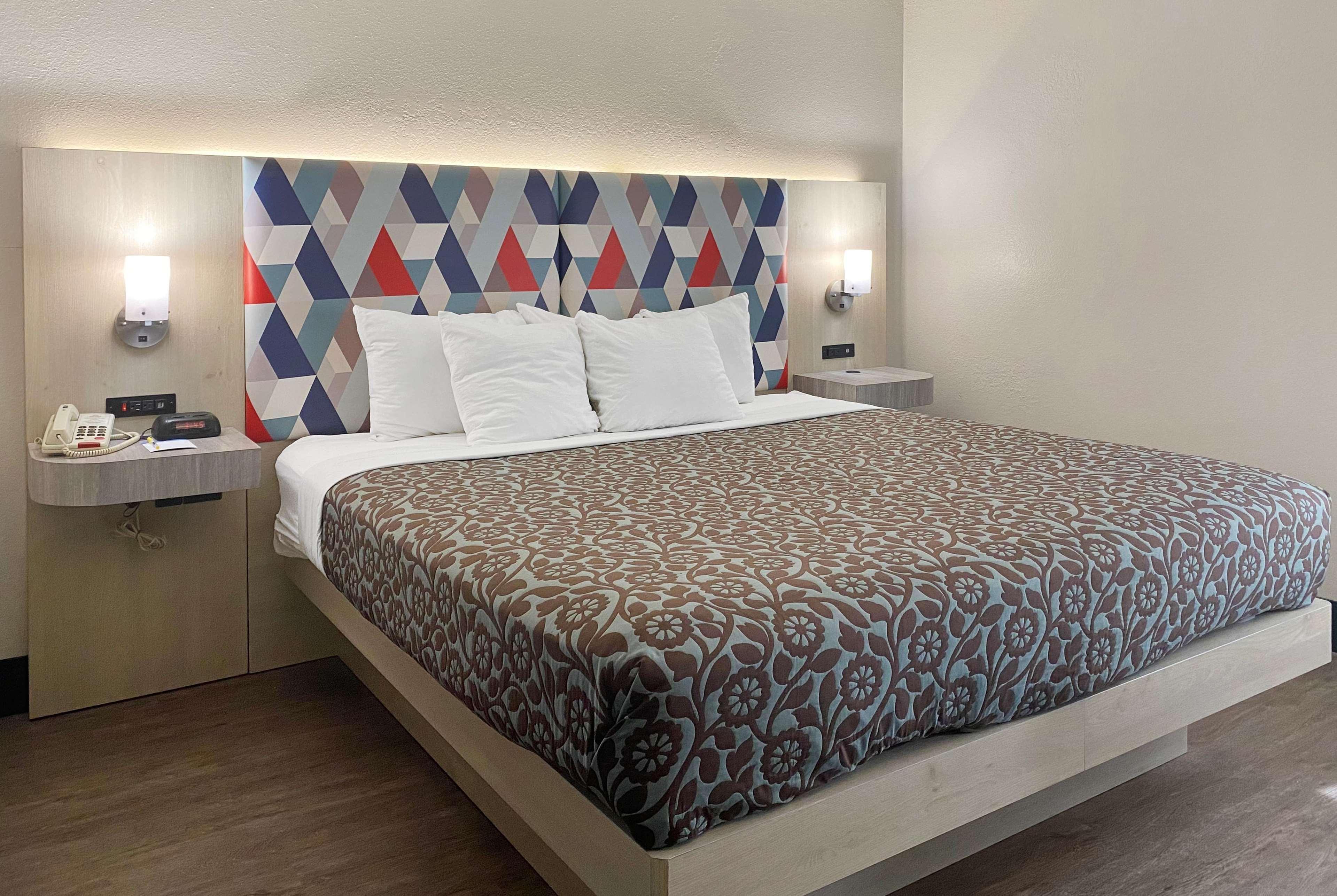 Days Inn & Suites By Wyndham Peachtree Corners Norcross Ngoại thất bức ảnh