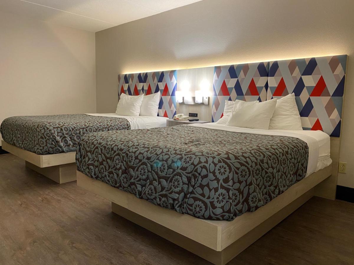 Days Inn & Suites By Wyndham Peachtree Corners Norcross Ngoại thất bức ảnh