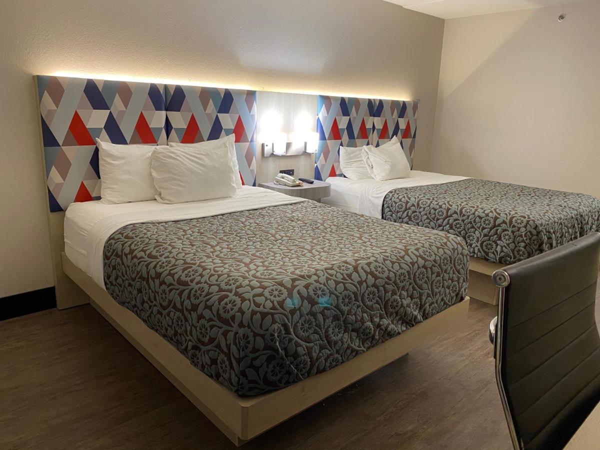 Days Inn & Suites By Wyndham Peachtree Corners Norcross Ngoại thất bức ảnh
